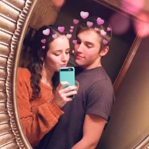 Meet your Posher, Chloe